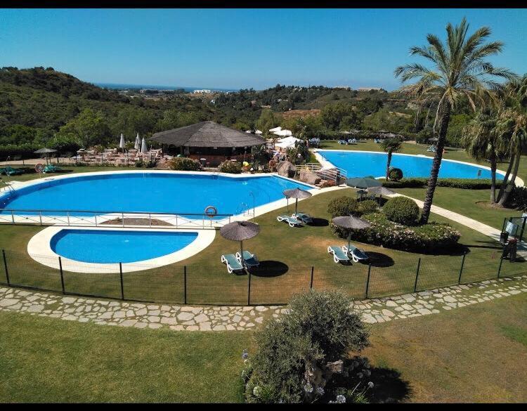 Resort Parque Botanico Club & Country Estepona Exterior foto